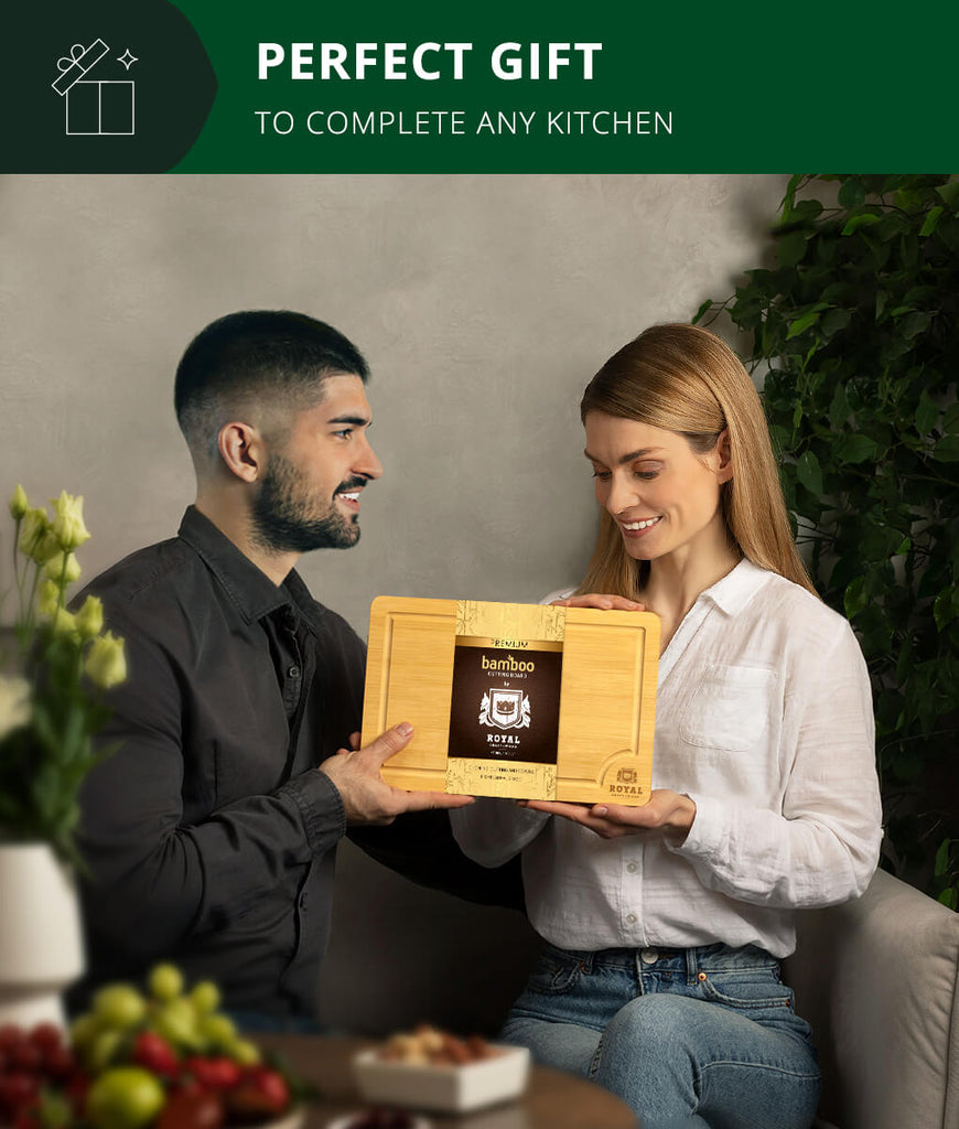 The perfect gift for foodies is the Small Cutting Board by Royal Craft Wood, available on XSpecial Marketplace.